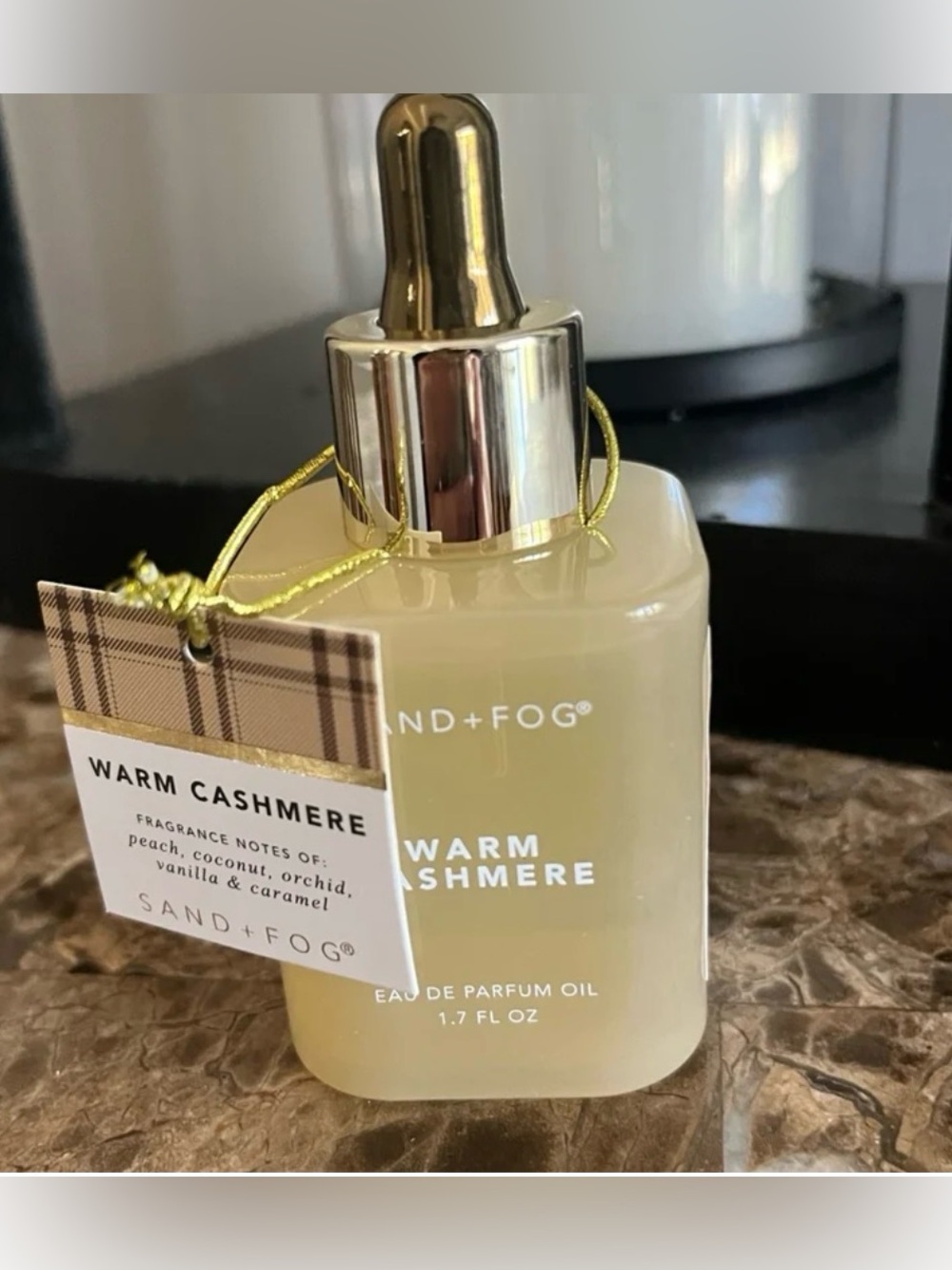 Sand + Fog Warm Cashmere Perfume Oil Dropper